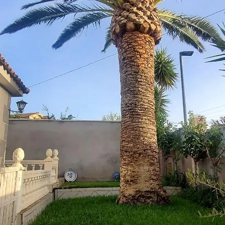 Casita De Invitados En Otura Exterior photo