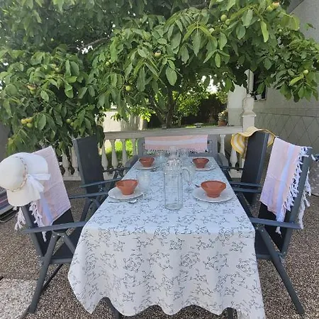 Casita De Invitados En Otura Exterior photo